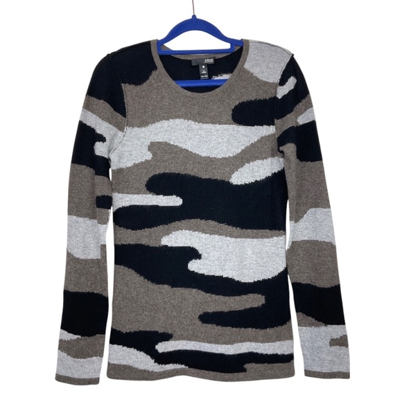 Aqua Cashmere Sweater - Picture 1 of 4